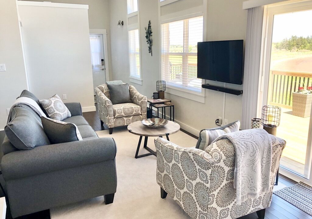Photo of Livingroom in Charlotte's Shore