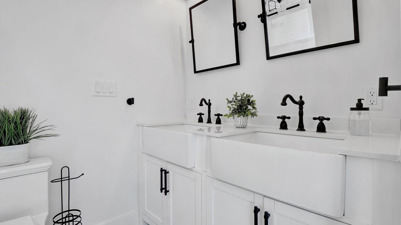 Photo of Bathroom in Wrightsville Beach