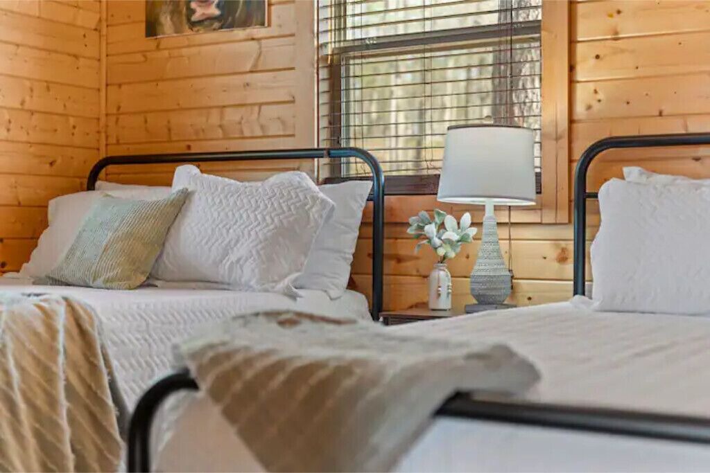 Photo of Bedroom in Jasper