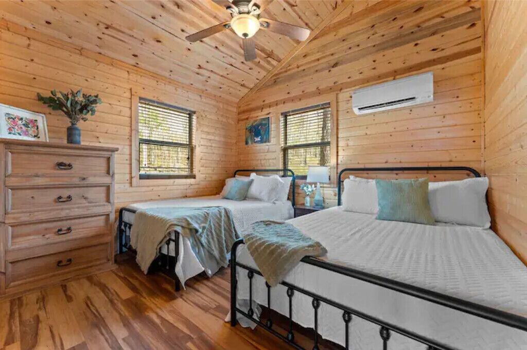 Photo of Bedroom in Jasper