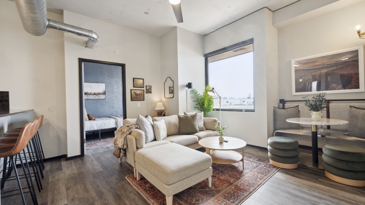 Photo of Livingroom in Fairmount