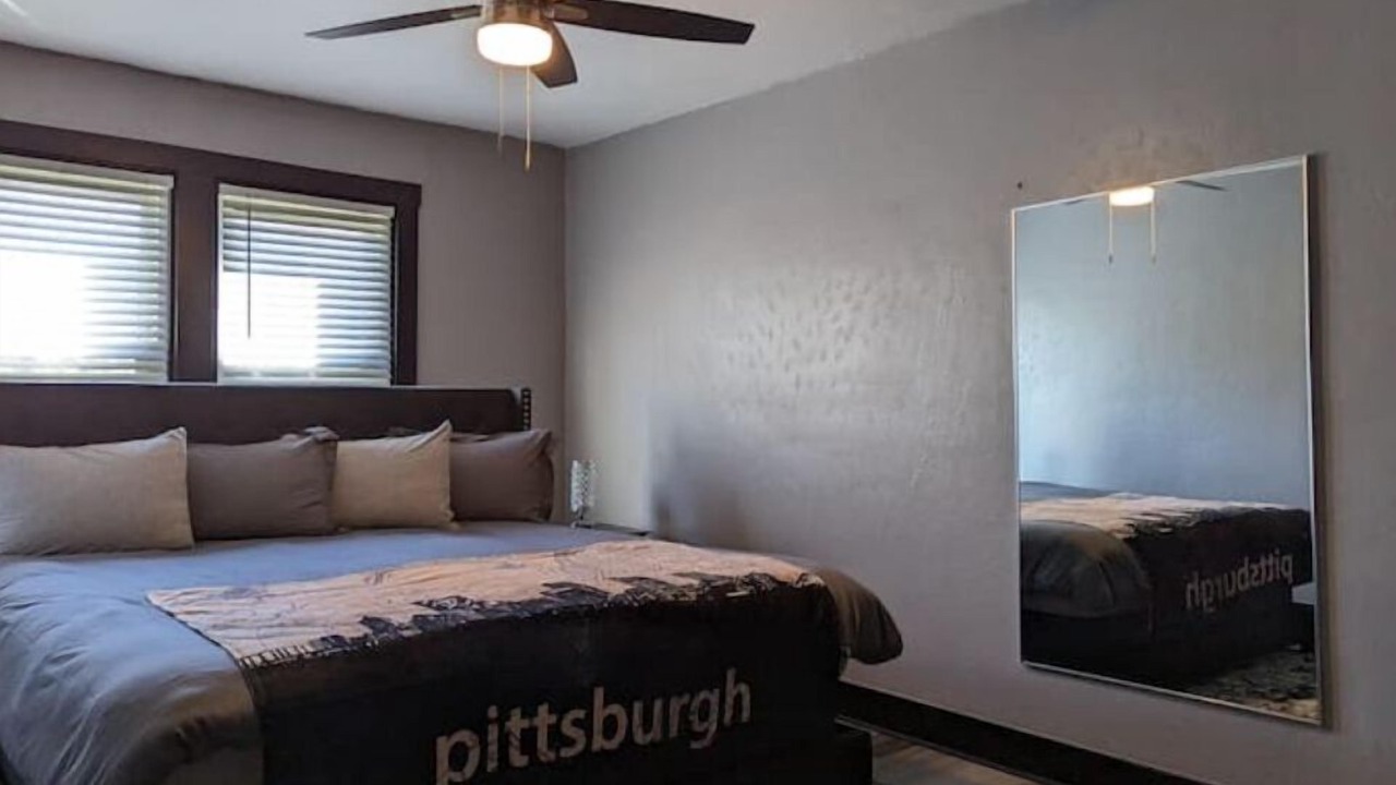 Photo of Bedroom in Swissvale