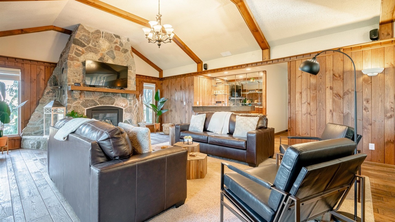Photo of Livingroom in Ruthven