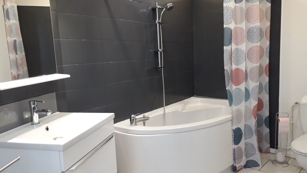 Photo of Bathroom in Saint-Valery-en-Caux