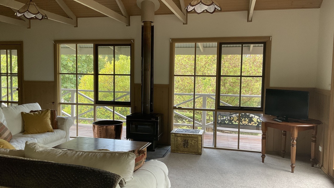 Photo of Livingroom in Steels Creek