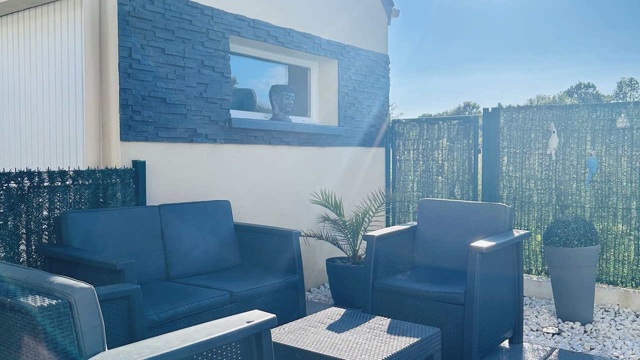 Photo of Patio Balcony in Saint-Andre-des-Eaux