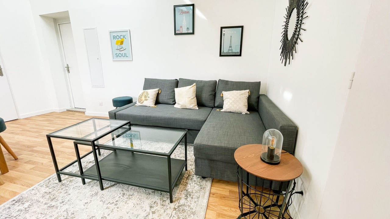 Photo of Livingroom in Secteur 2