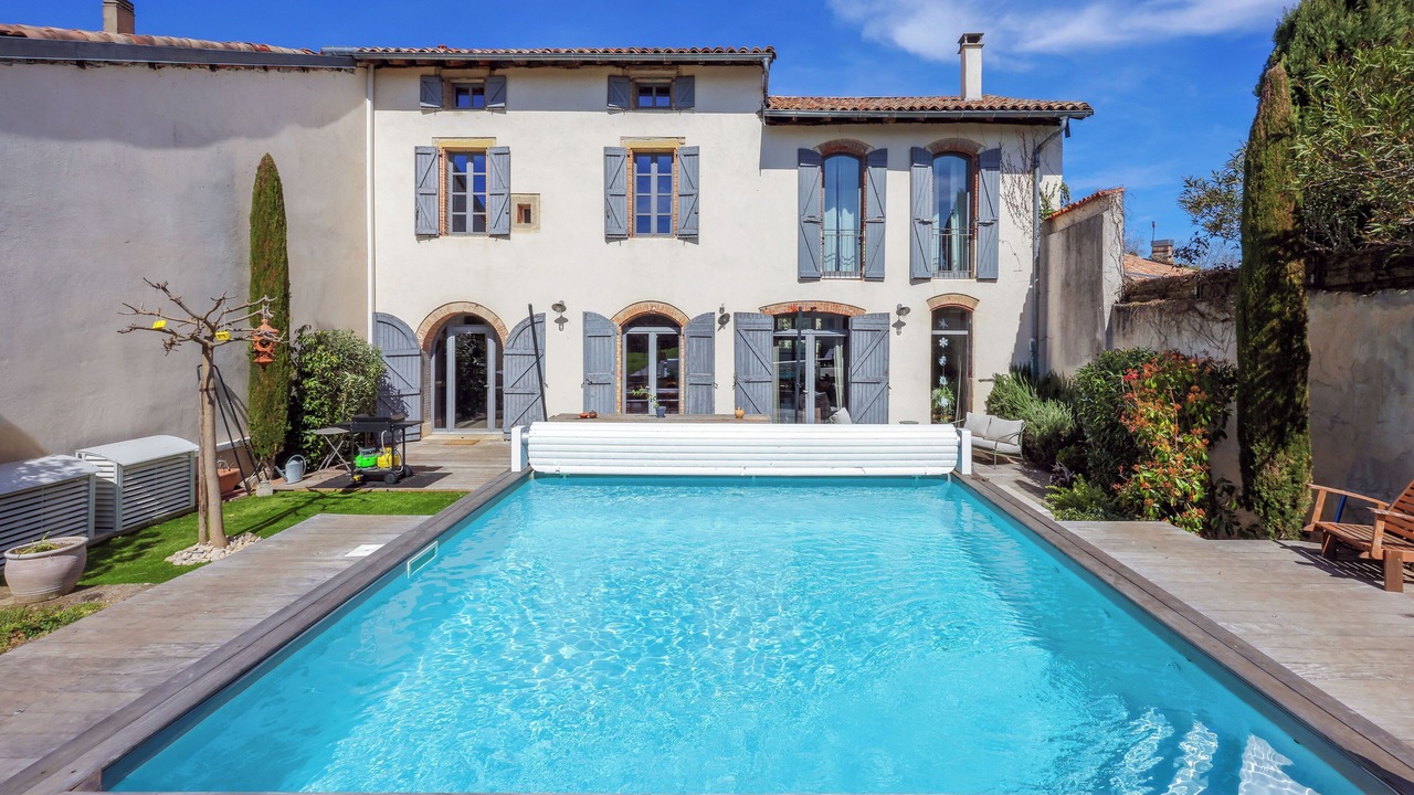Photo of Outdoor in Lisle-sur-Tarn