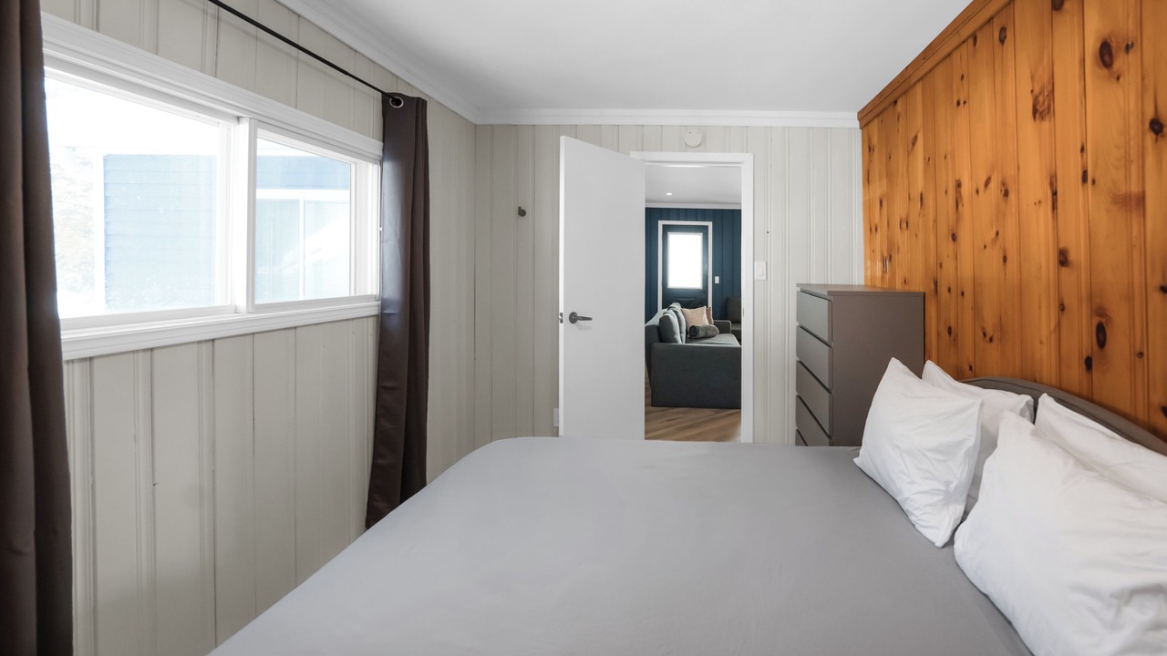 Photo of Bedroom in Head Lake