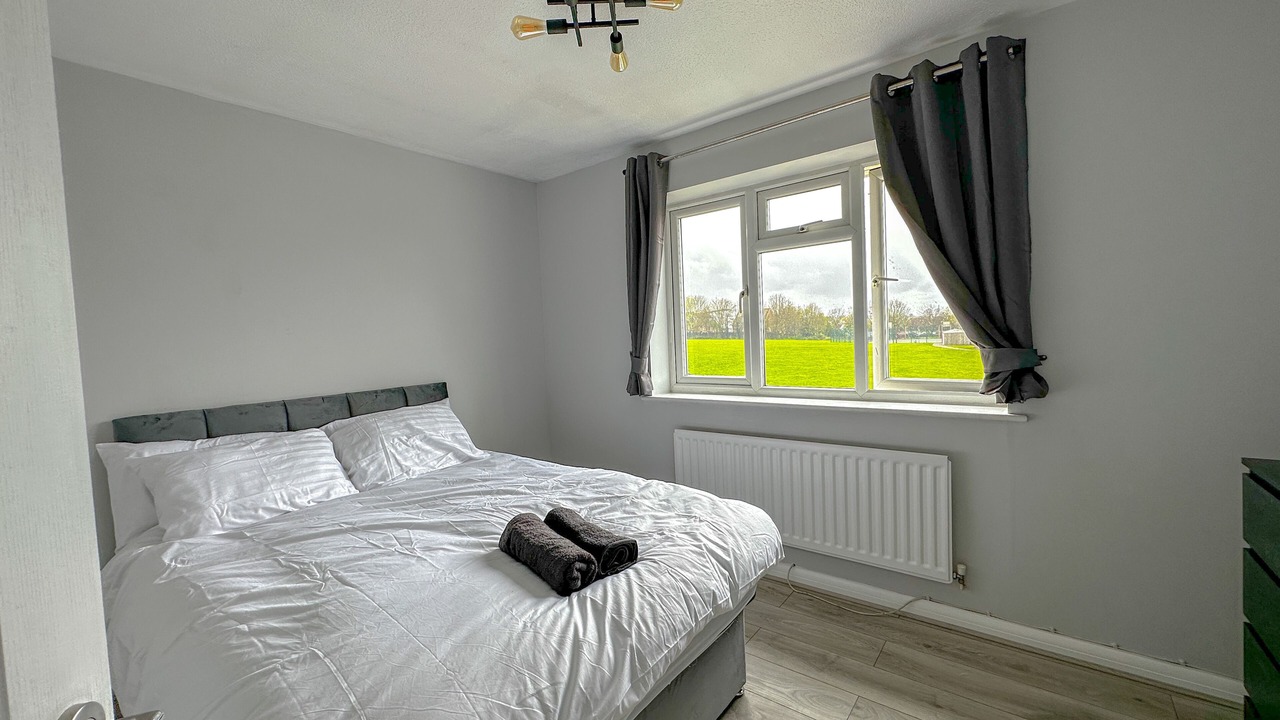 Photo of Bedroom in Gravesend