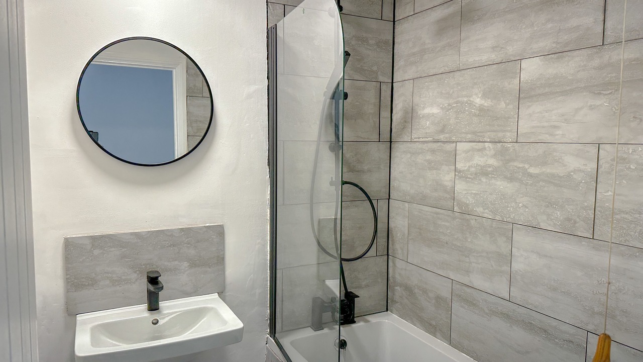 Photo of Bathroom in Gravesend