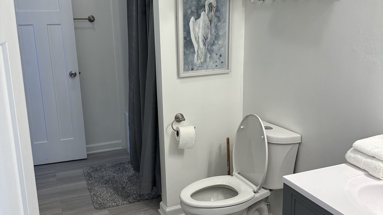 Photo of Bathroom in Round Lake Beach