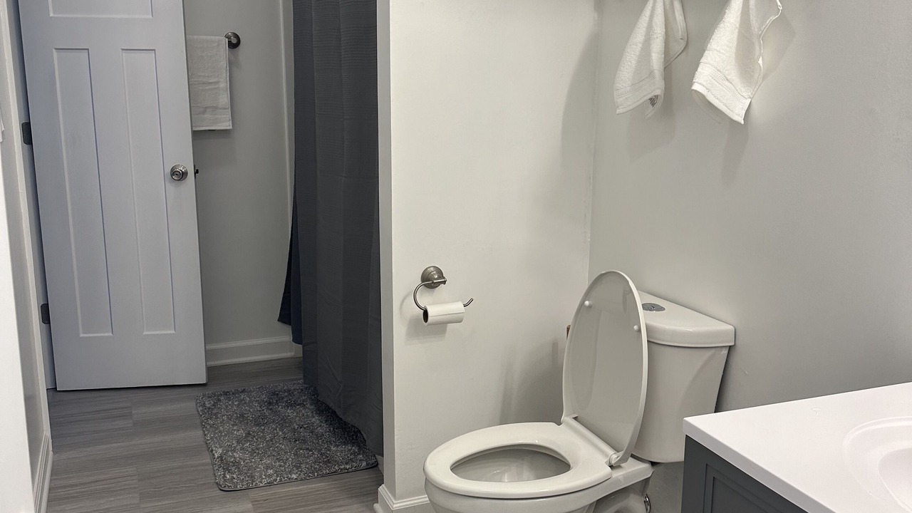 Photo of Bathroom in Round Lake Beach