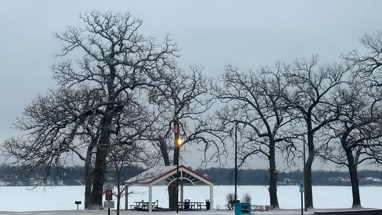 Photo of Outdoor in Round Lake Beach