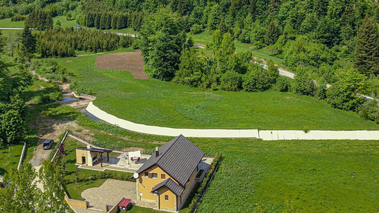 Photo of Others in Sarsoni