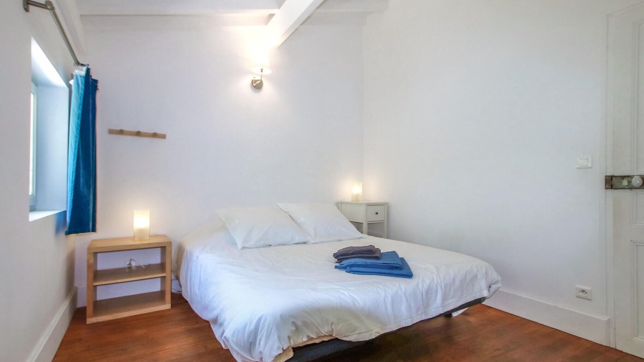 Photo of Others in Die