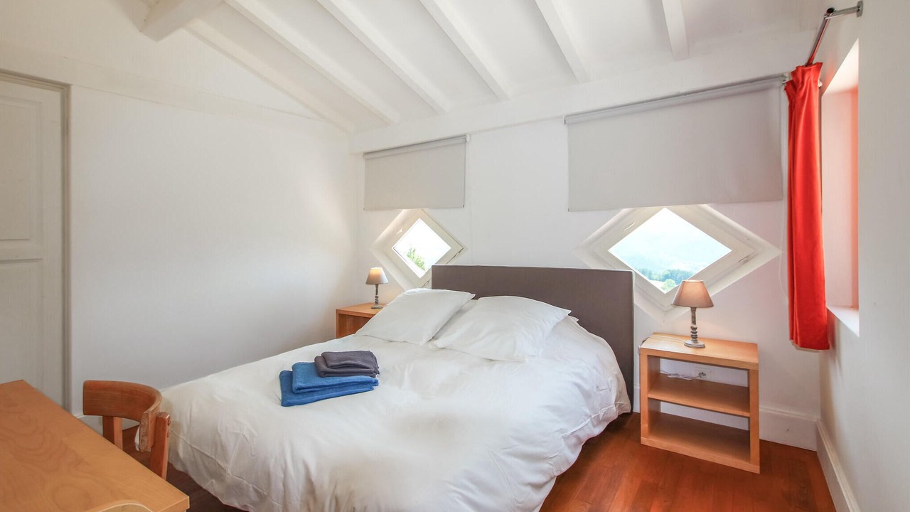 Photo of Others in Die