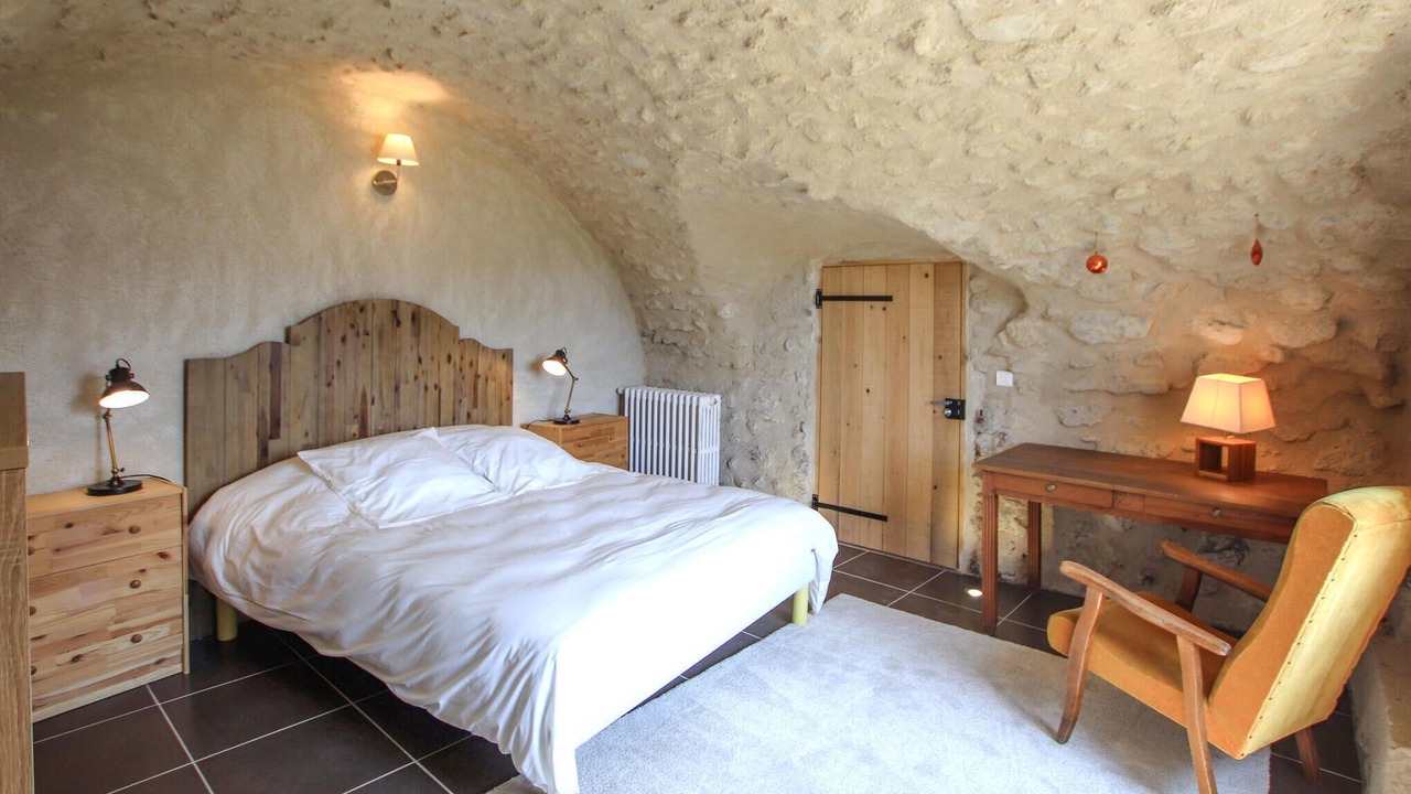 Photo of Others in Die