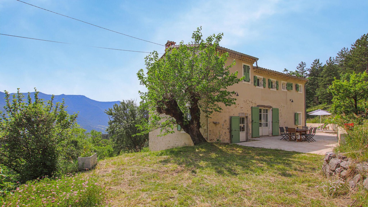 Photo of Others in Die