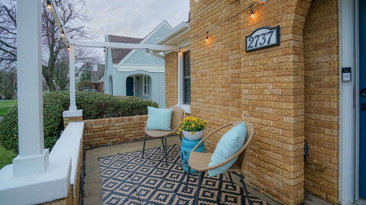 Photo of Outdoor in Crestwood