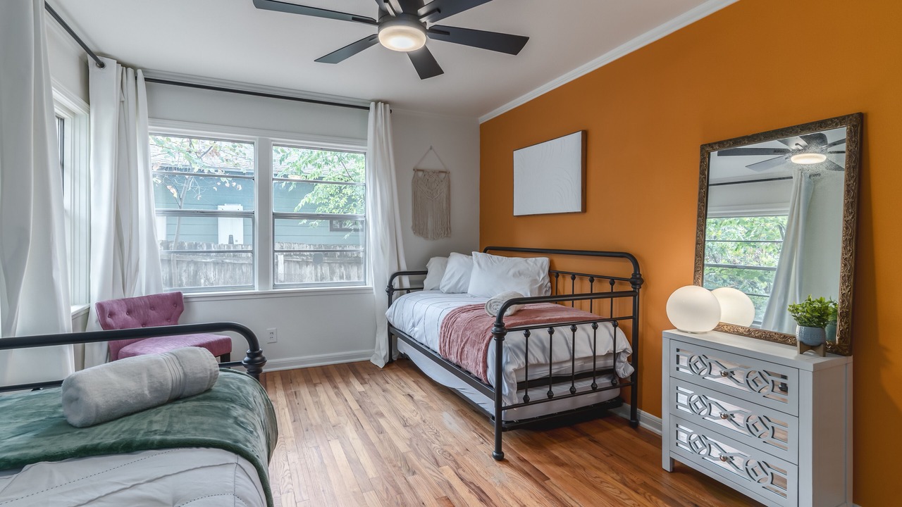 Photo of Bedroom in Allandale