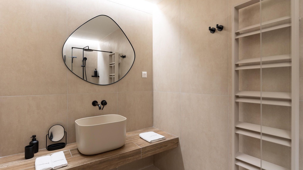 Photo of Bathroom in Vis