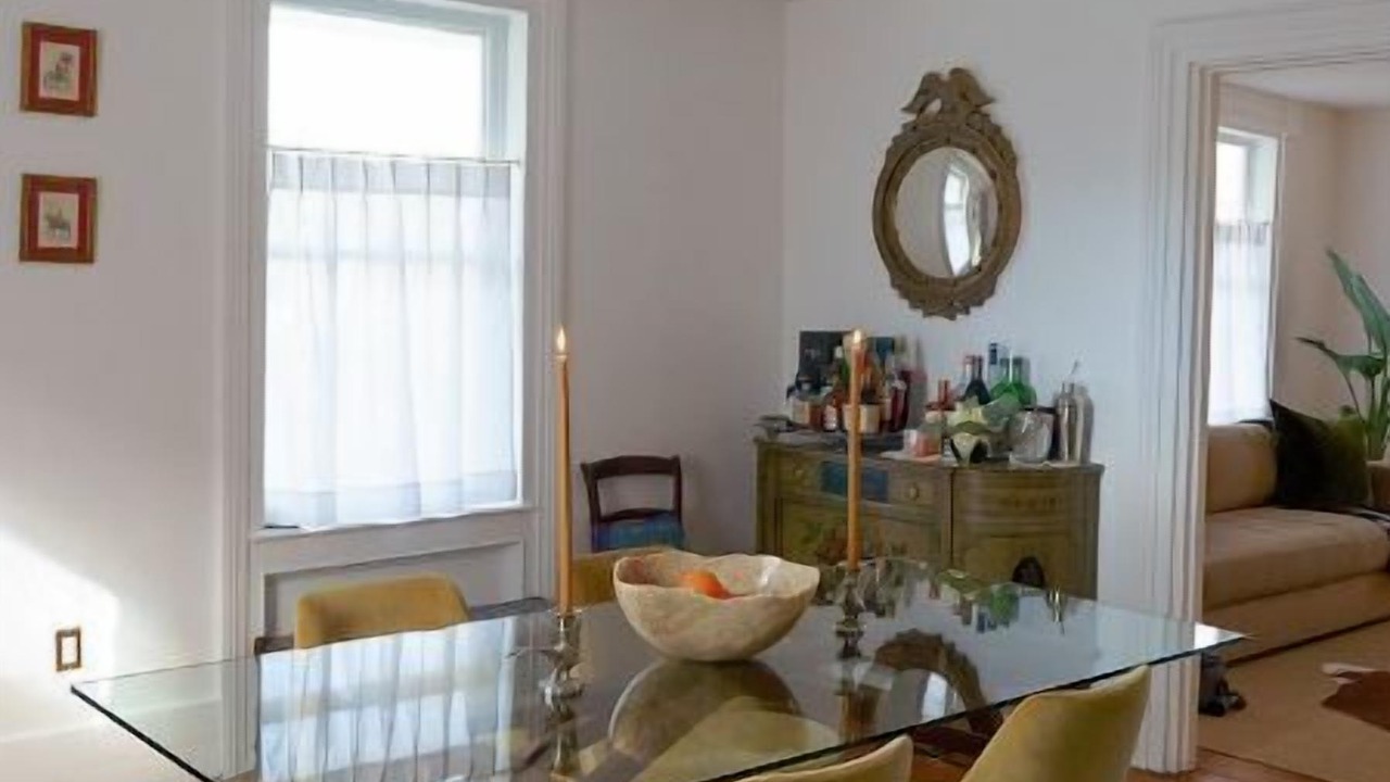 Photo of Bedroom in Oak Hill