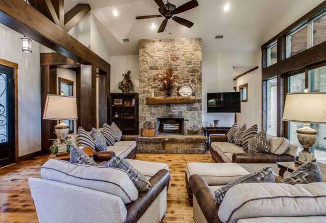 Photo of Livingroom in Valley View
