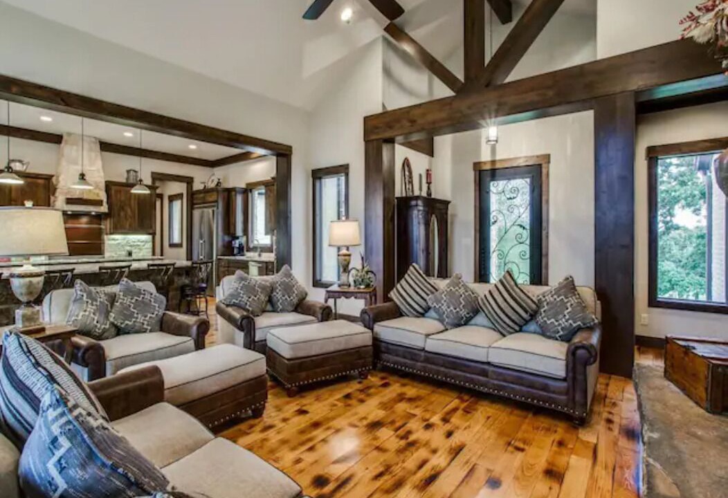 Photo of Livingroom in Valley View