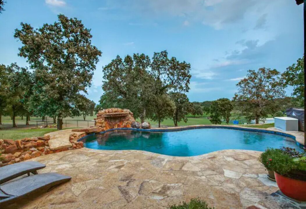 Photo of Outdoor in Valley View