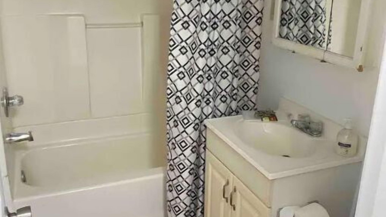 Photo of Bathroom in Lookout Mountain