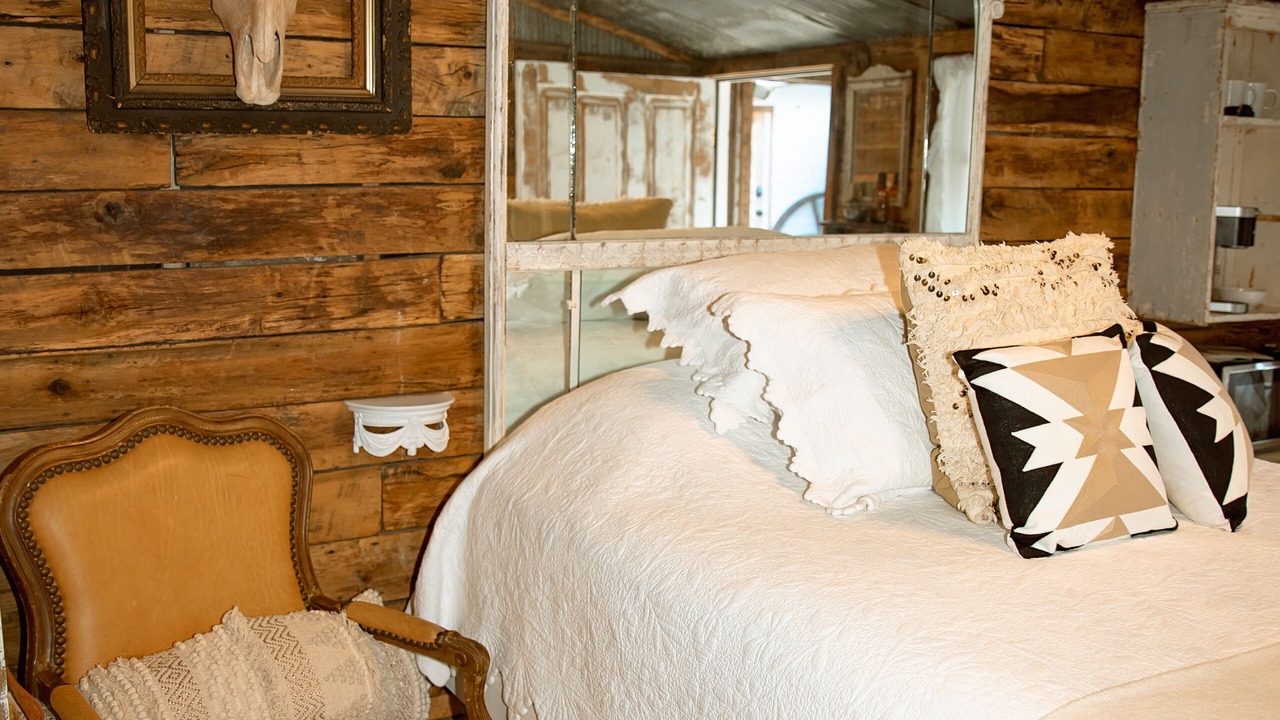 Photo of Bedroom in Round Top
