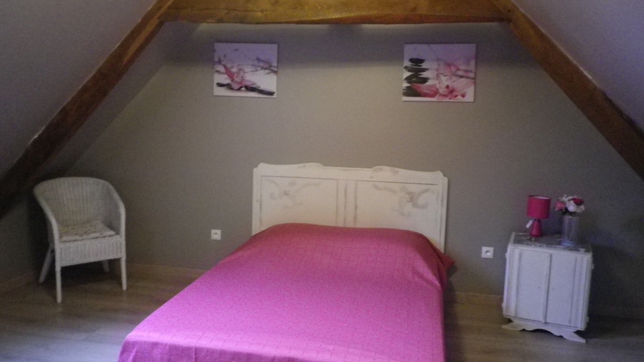 Photo of Bedroom in Hames-Boucres