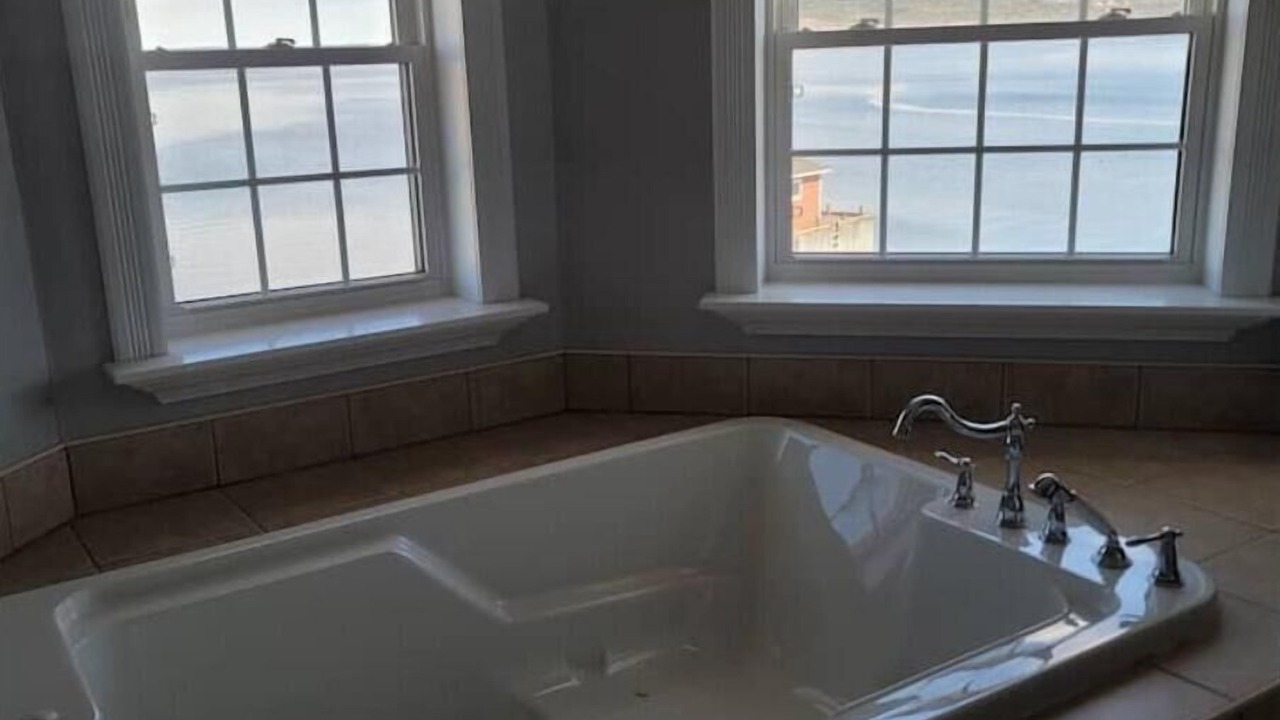 Photo of Bathroom in Lewisporte