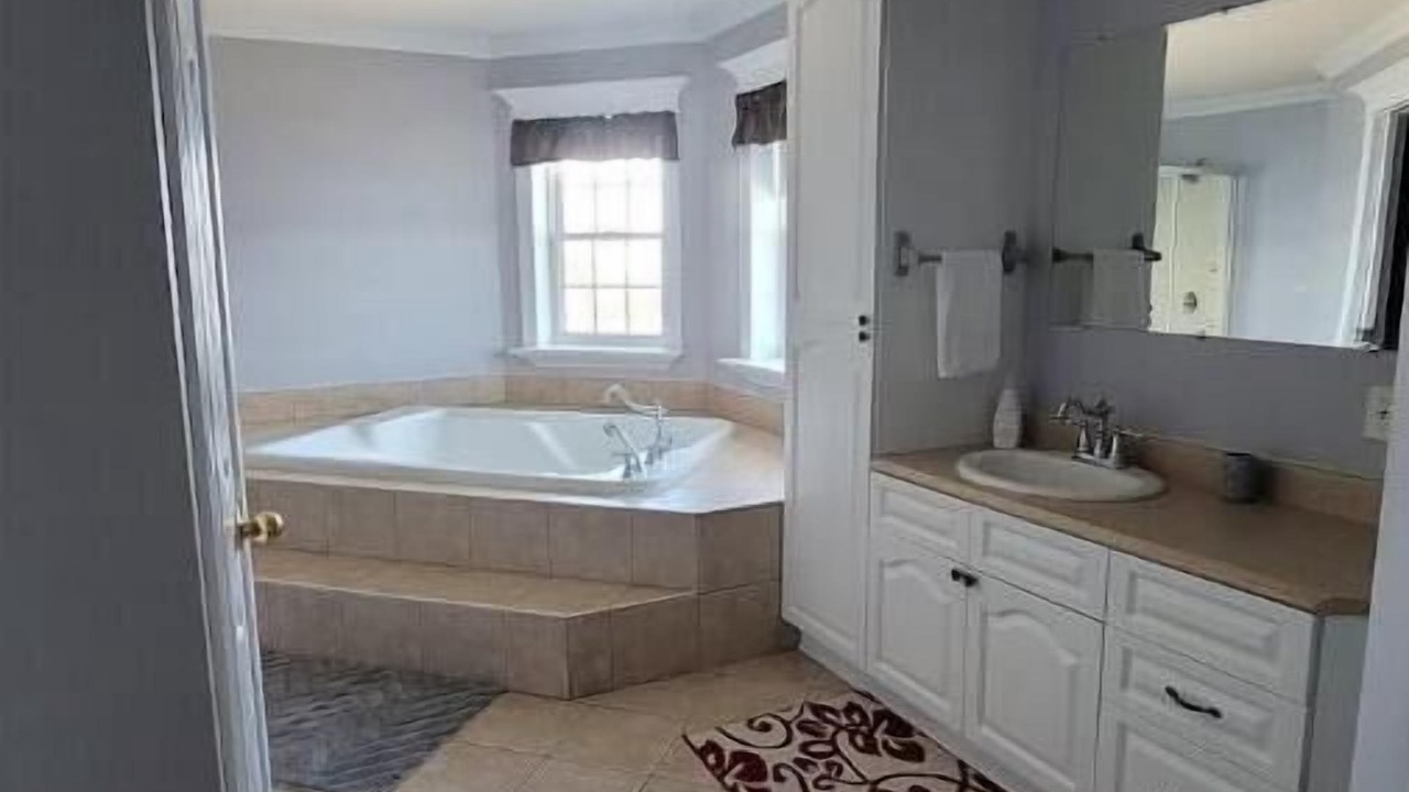 Photo of Bathroom in Lewisporte