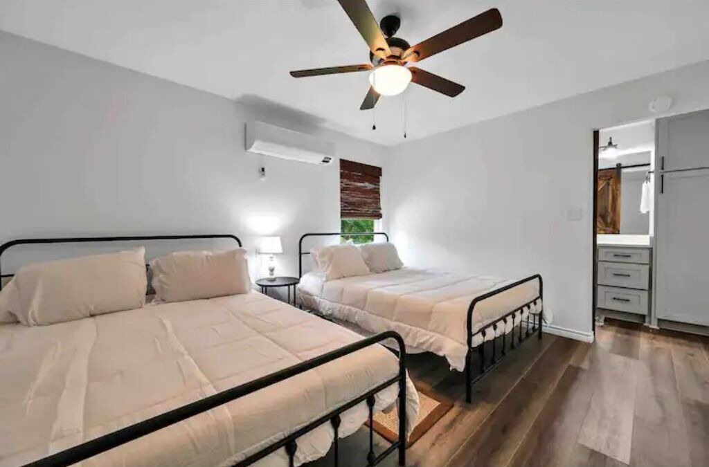 Photo of Bedroom in Moody