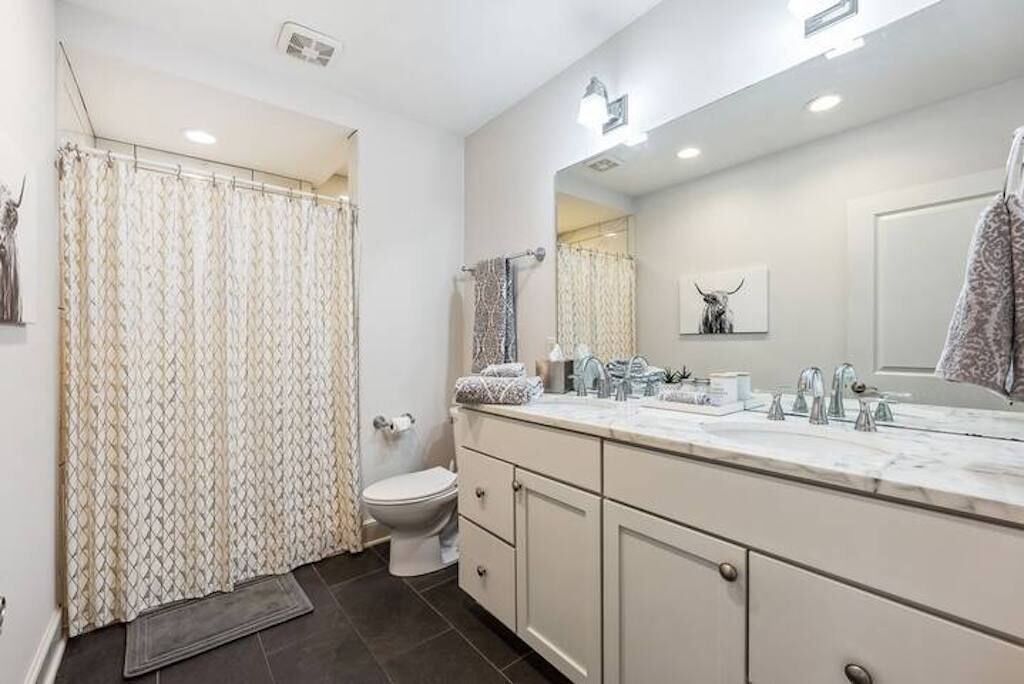 Photo of Bathroom in Italian Village