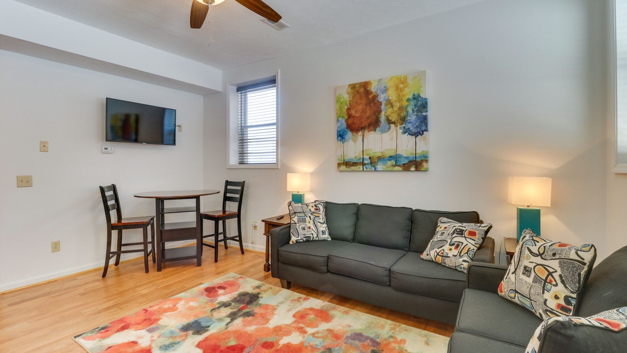 Photo of Livingroom in Edray