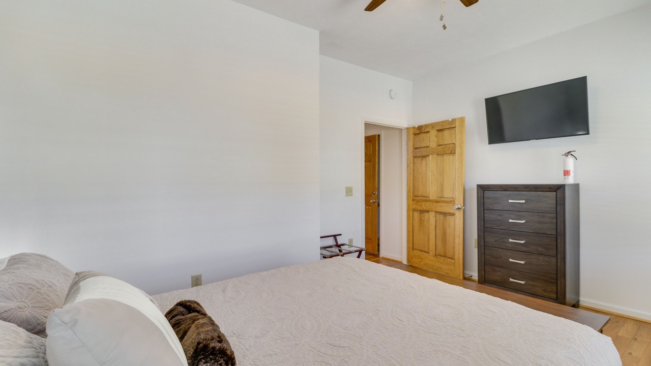 Photo of Bedroom in Edray