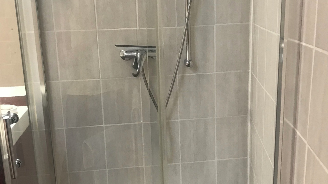 Photo of Bathroom in Frayssinet-le-Gelat