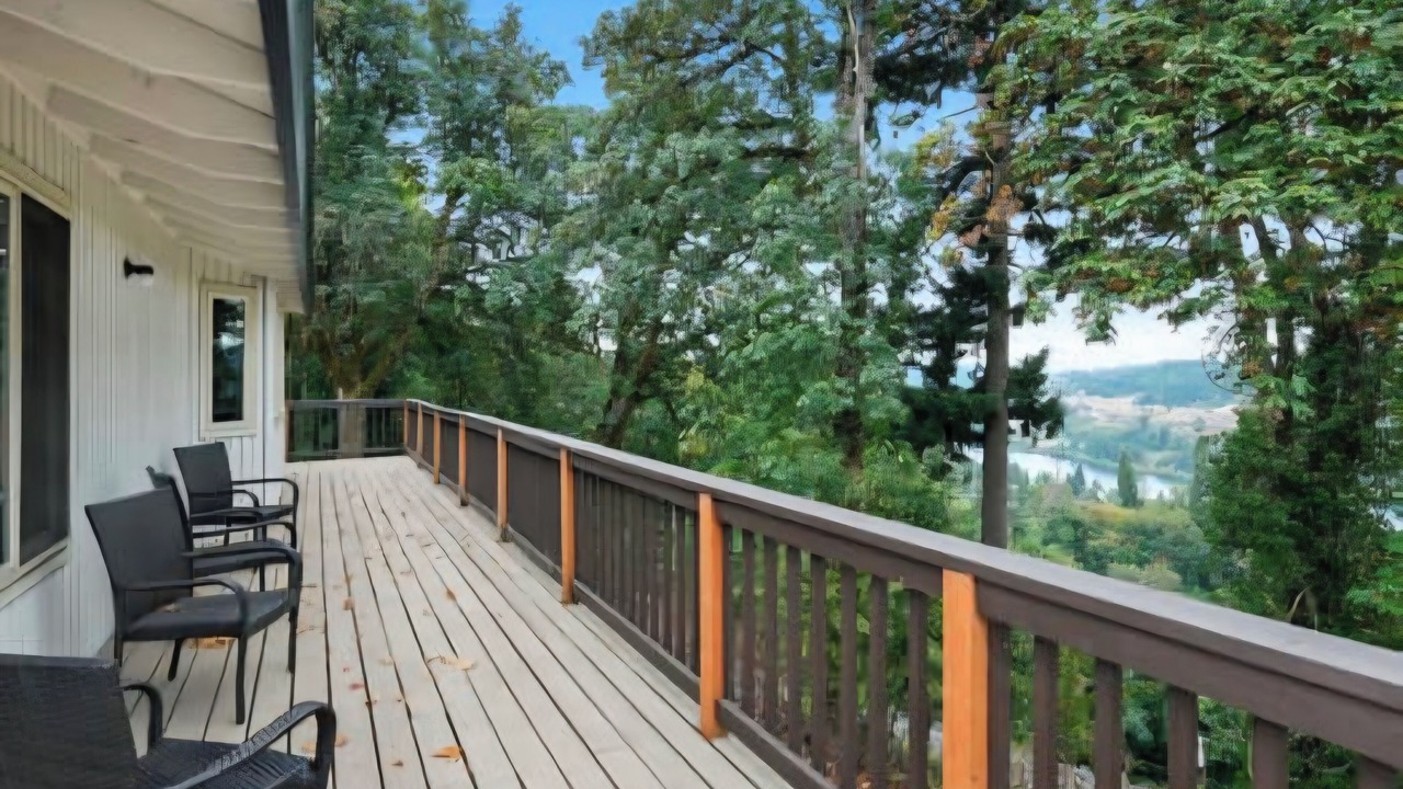 Photo of Patio Balcony in Marylhurst