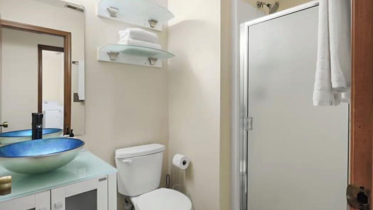 Photo of Bathroom in Marylhurst