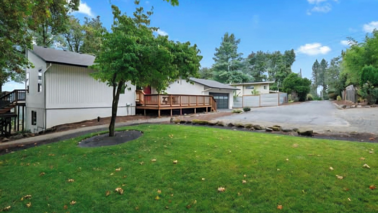 Photo of Outdoor in Marylhurst
