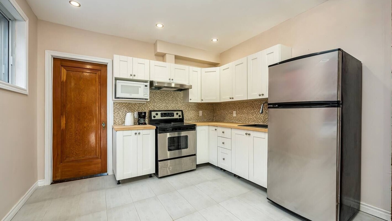 Photo of Kitchen in La Petite-Patrie