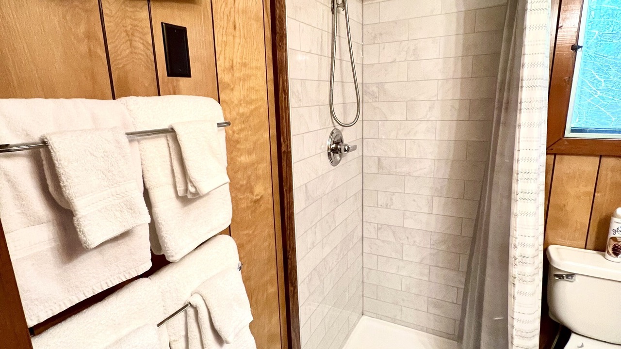 Photo of Bathroom in Indian Lake