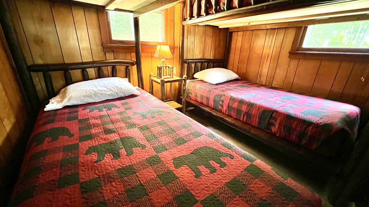 Photo of Bedroom in Indian Lake