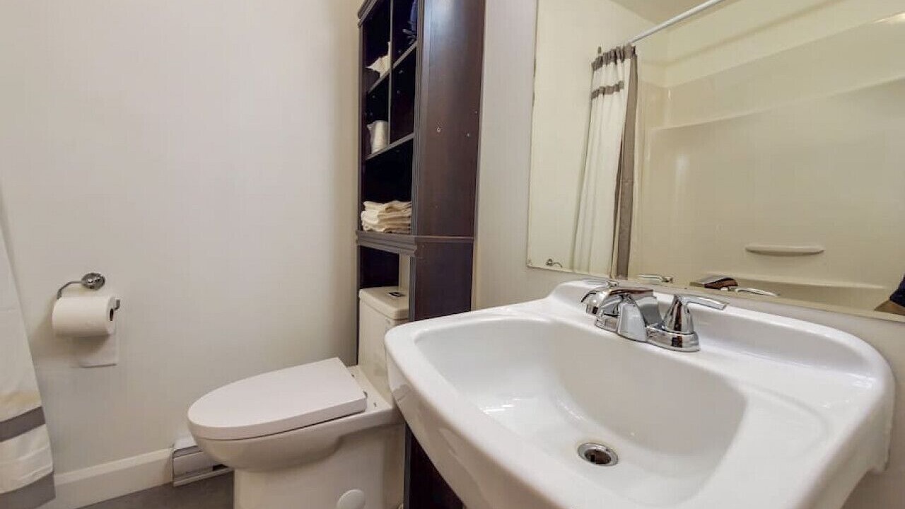 Photo of Bathroom in Ste Anne de Beaupre