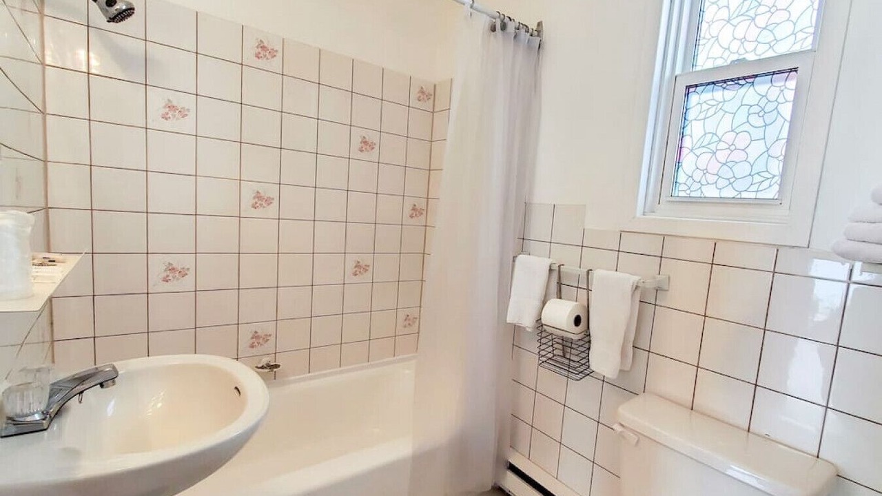 Photo of Bathroom in Ste Anne de Beaupre