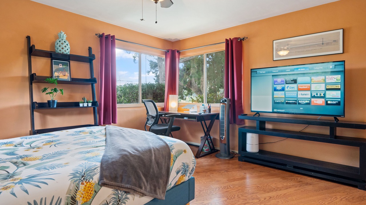 Photo of Bedroom in Shadow Hills