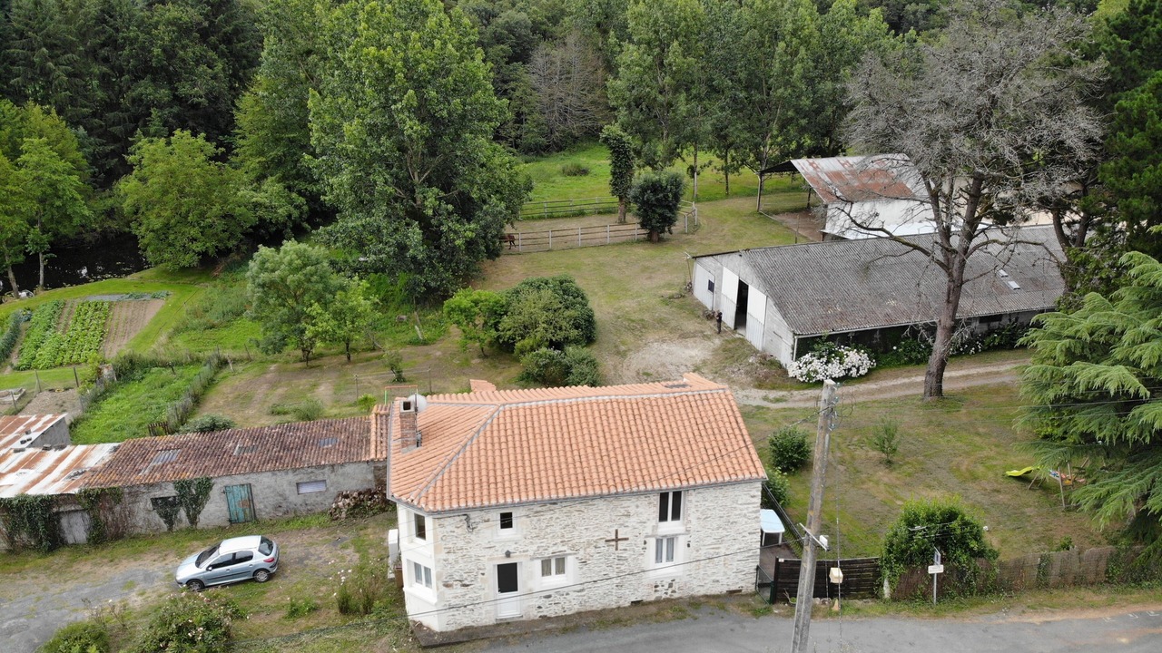 Photo of Outdoor in Chantonnay
